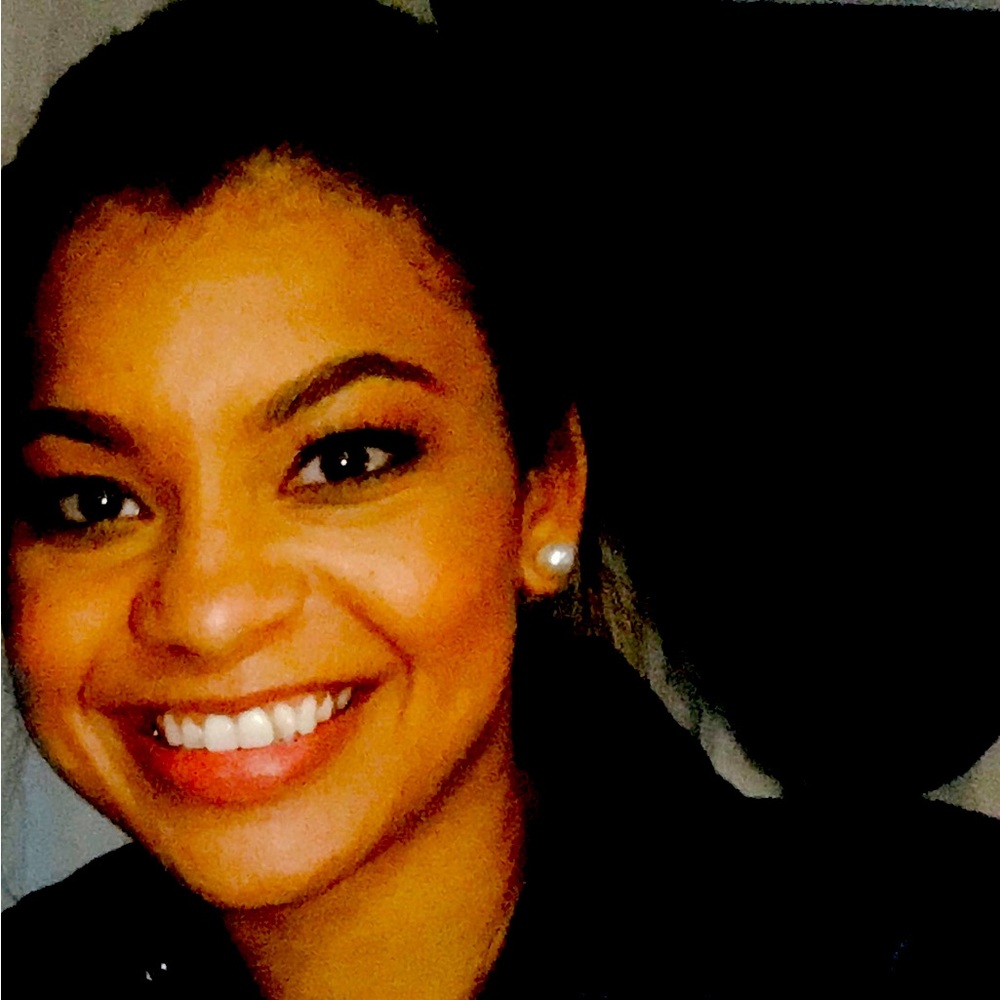 Meet your Posher, April